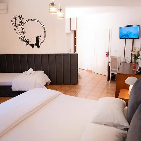 Hotel Cosmo *