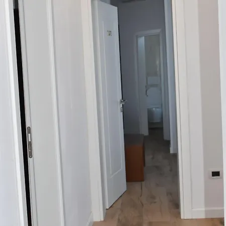 Hotell Cosmo Durrës