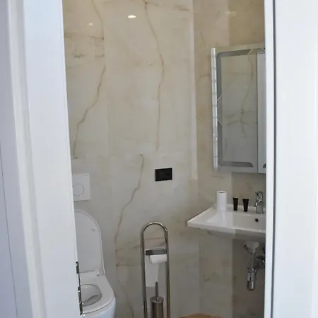 Hotel Cosmo *