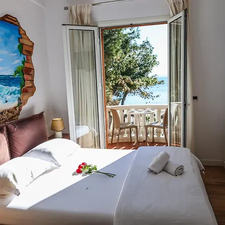 Hotel Cosmo *