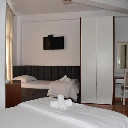 Hotel Cosmo