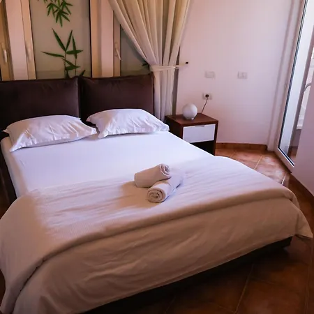 Cosmo Hotel